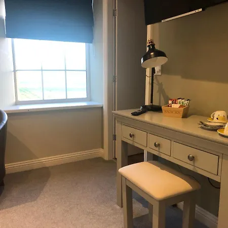 فندق The Fox Hall